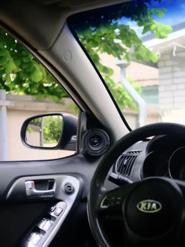 Подиумы в двери под твитеры, динамики для KIA CERATO 2 — фото 10 — Стандартные уголки в двери на KIA CERATO второе поколен...