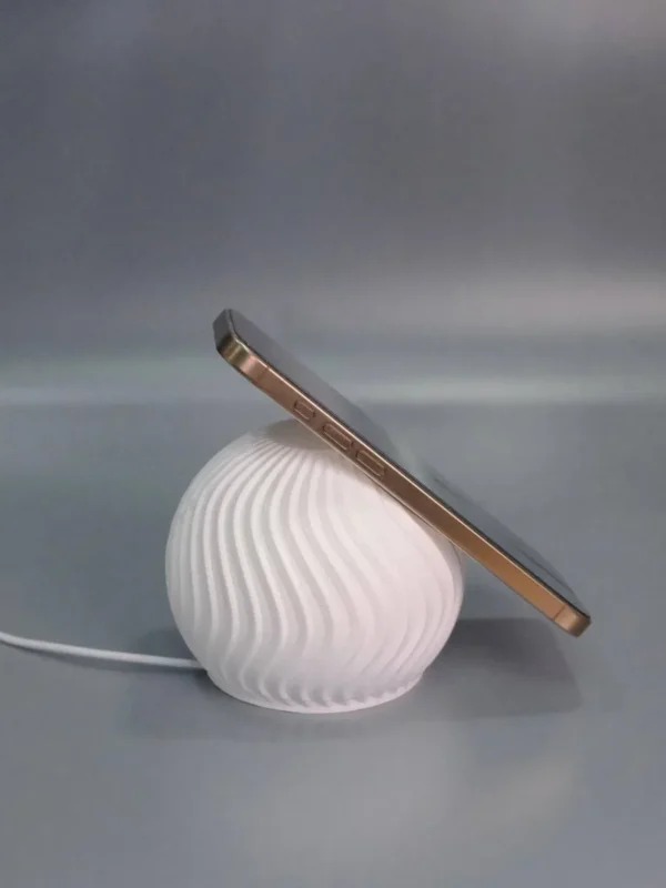 Подставка под magsafe для смартфона — фото 7 — Стильная настольная подставка для зарядного устройства MagSa…