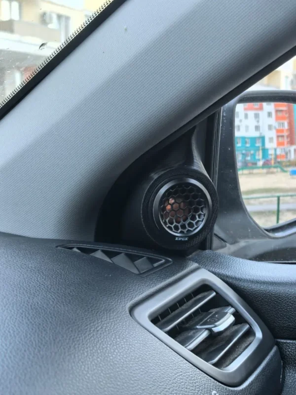 Подиумы в двери под твитеры, пищалки, динамики для KIA RIO 3. — фото 6 — Комплект подиумов под твитеры для автомобиля КИА ...